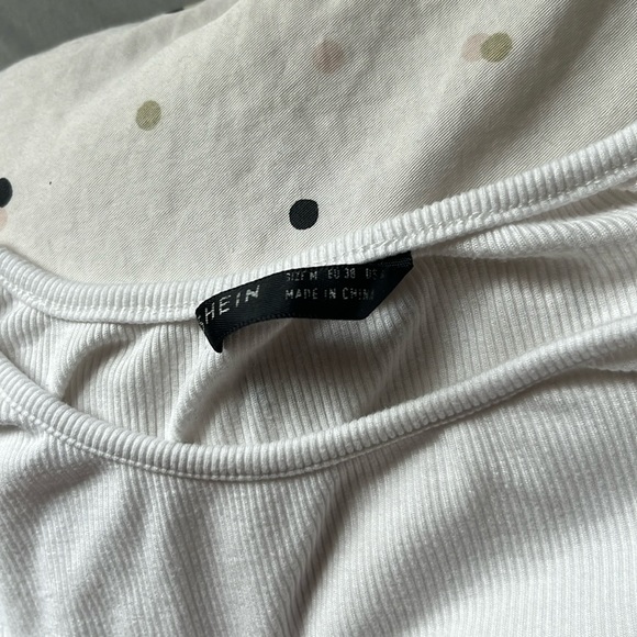 White long sleeve side scrunch ties - Picture 3 of 6